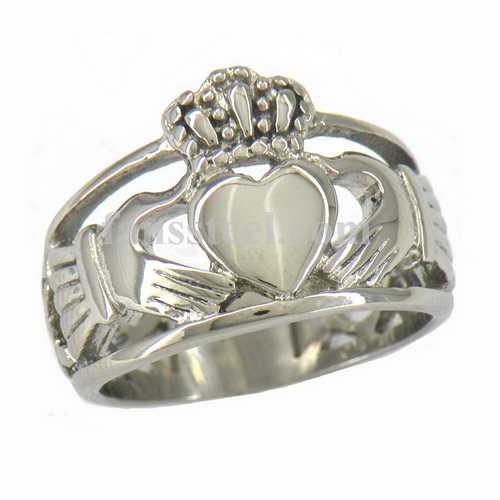 FSR11W30 Crown Claddagh Friendship Ring - Click Image to Close